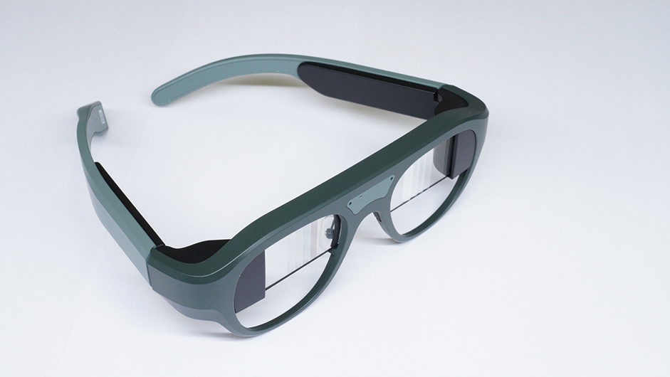 sabic树脂助力亮亮视野为听障群体提供轻便舒适的听语者ar字幕眼镜