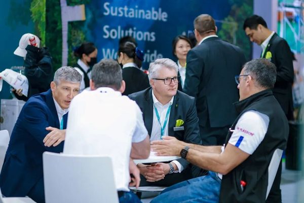 智塑新境 绿启未来｜巴顿菲尔辛辛那提燃动 CHINAPLAS 2026-大厂动态|专塑视界|塑料在线