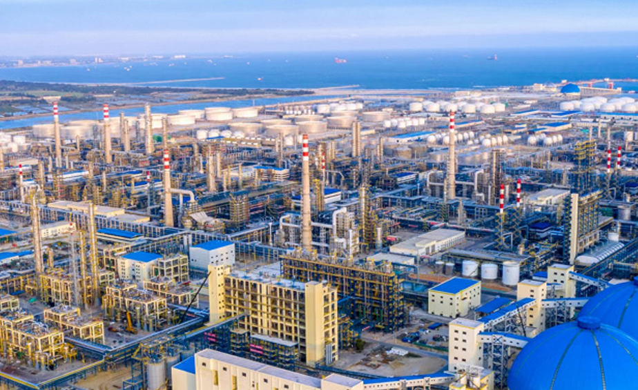 国内一次性建设规模大！世界级炼化项目广东石化全面商运
