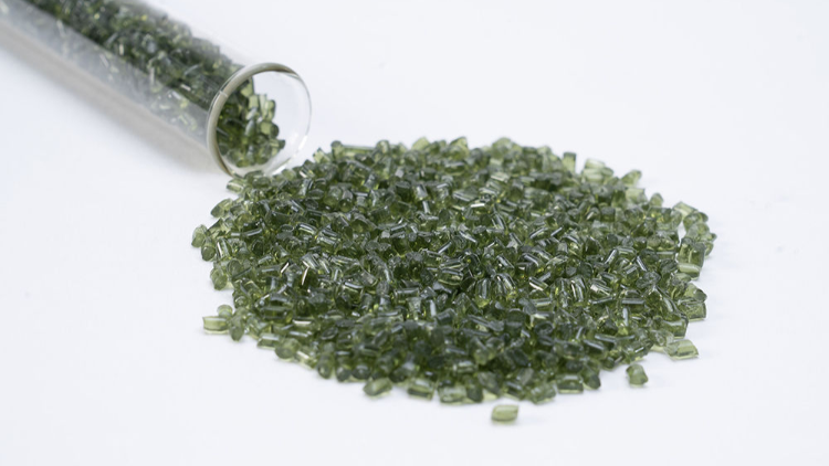 PC绿色透光再生颗粒