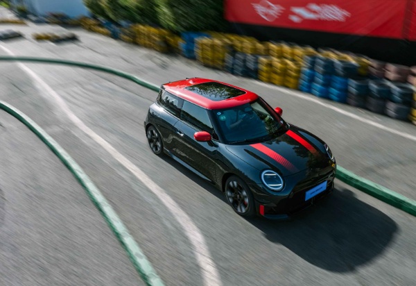 全新电动MINI JCW,传承精髓+创新先锋的集合体-大厂动态|专塑视界|塑料在线