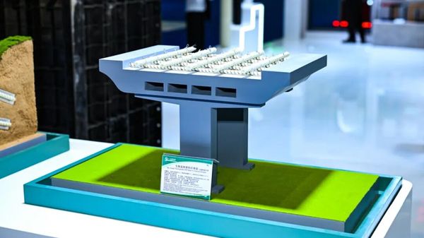 凯赛生物展示生物基热塑性纤维筋,针对钢筋易锈蚀、施工受限的工程场景提供有力补位