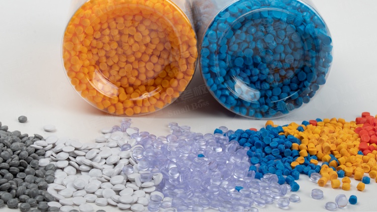 小老板 PVC颗粒 不透明软管料 环保料  厂家直供 交期灵活