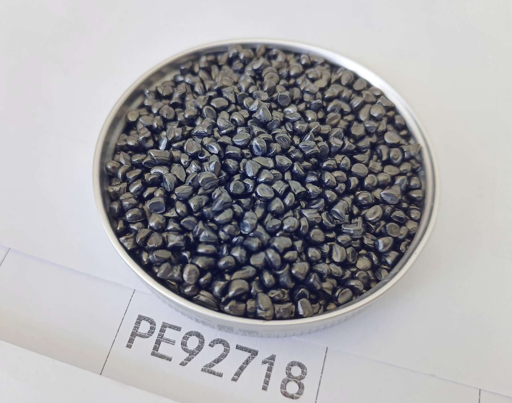 塑料薄膜（农地膜、土工膜、保护膜、快递袋、塑料袋）用黑色母粒